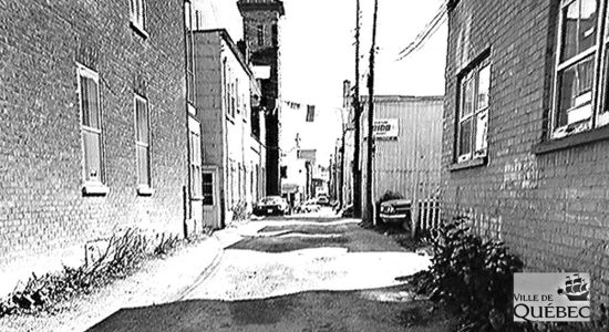 Limoilou dans les années 1970 : la ruelle près de l'ancien poste à feu no 5 - Jean Cazes