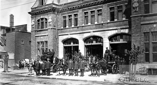 Limoilou dans les années 1920 : le poste à feu no 10 sur la 5e Rue - Jean Cazes